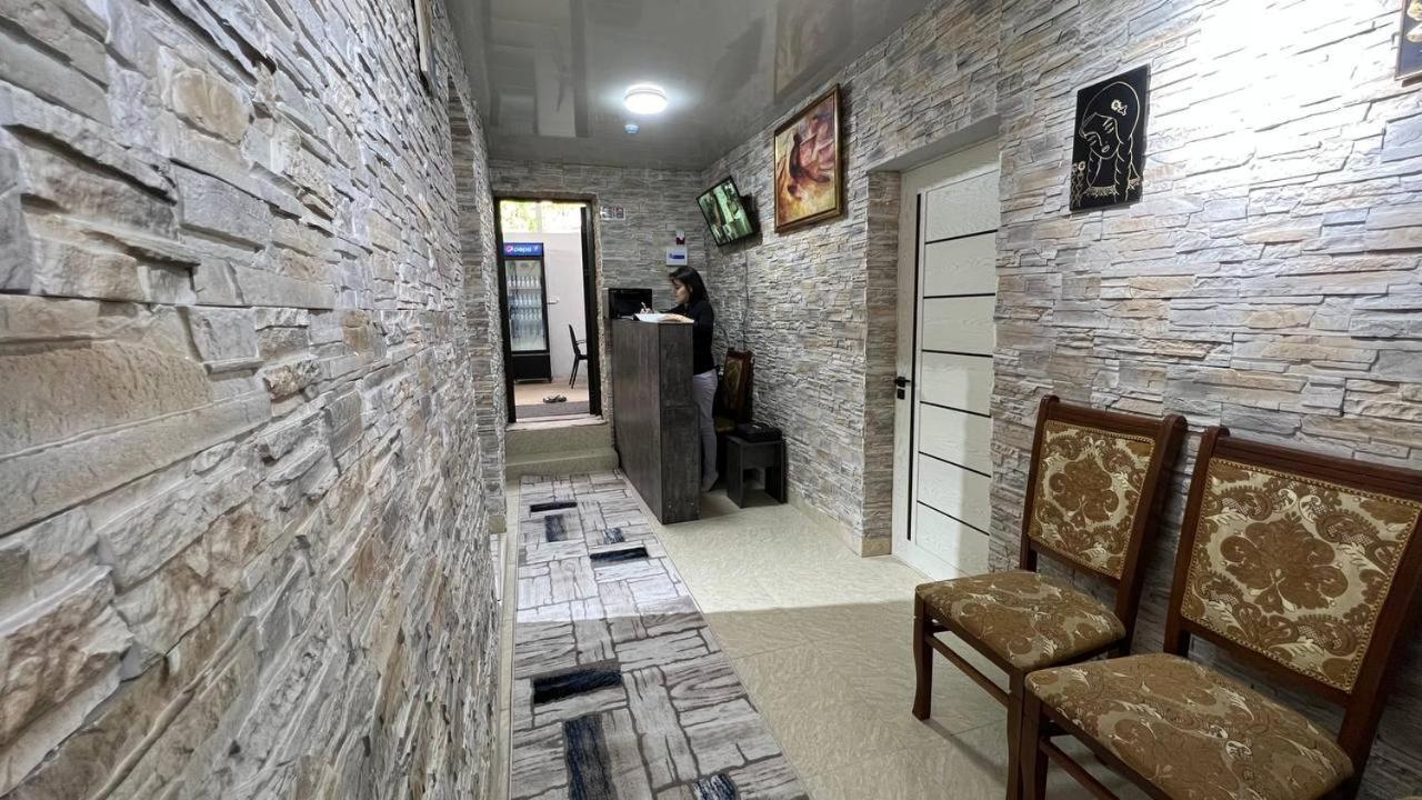 Hostel L&K Tashkent Exterior foto